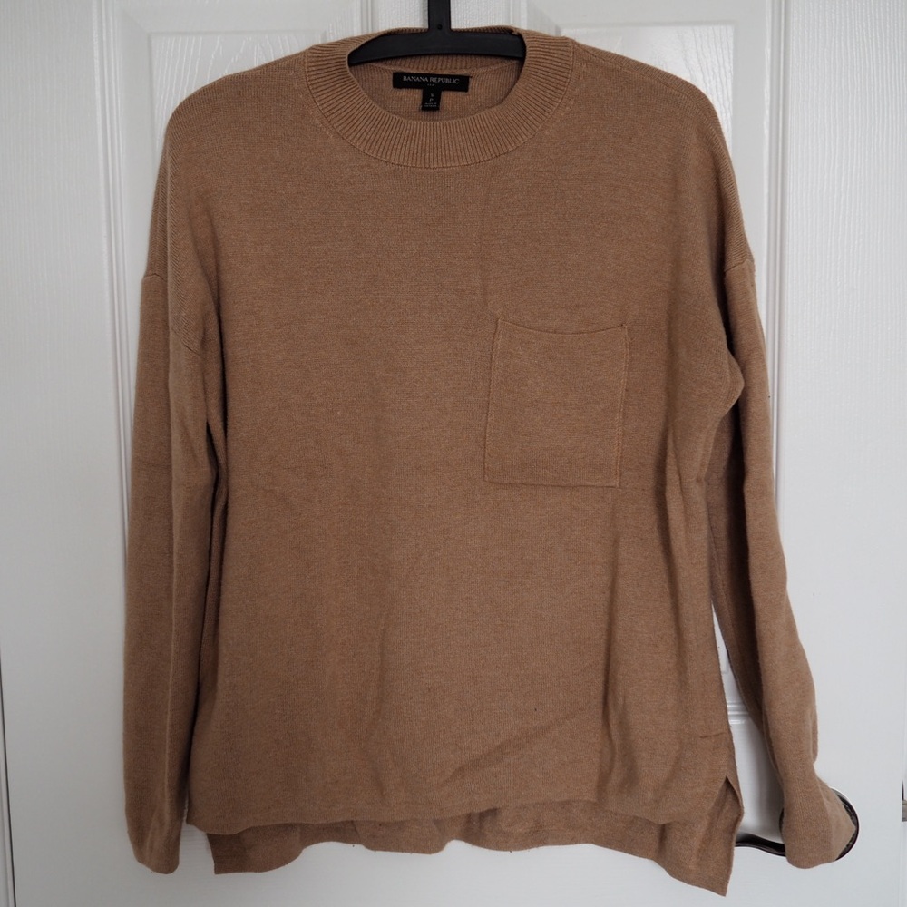 Banana Republic sweater